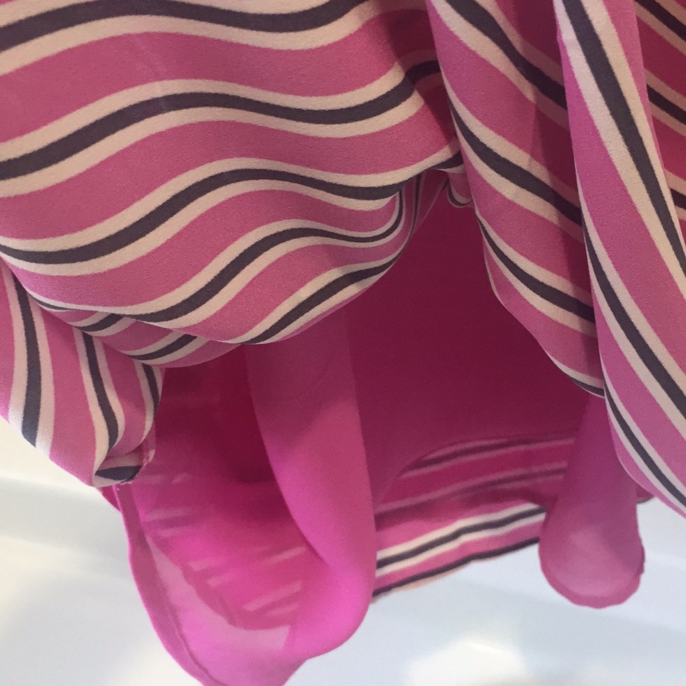 Loft Pink Striped Drapey Top Size M EUC - Picture 5 of 7